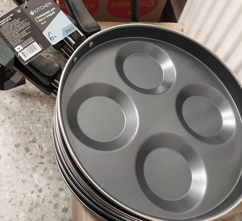 Опасные китайские сковородки. Фото: Барановичский зональный ЦГиЭ