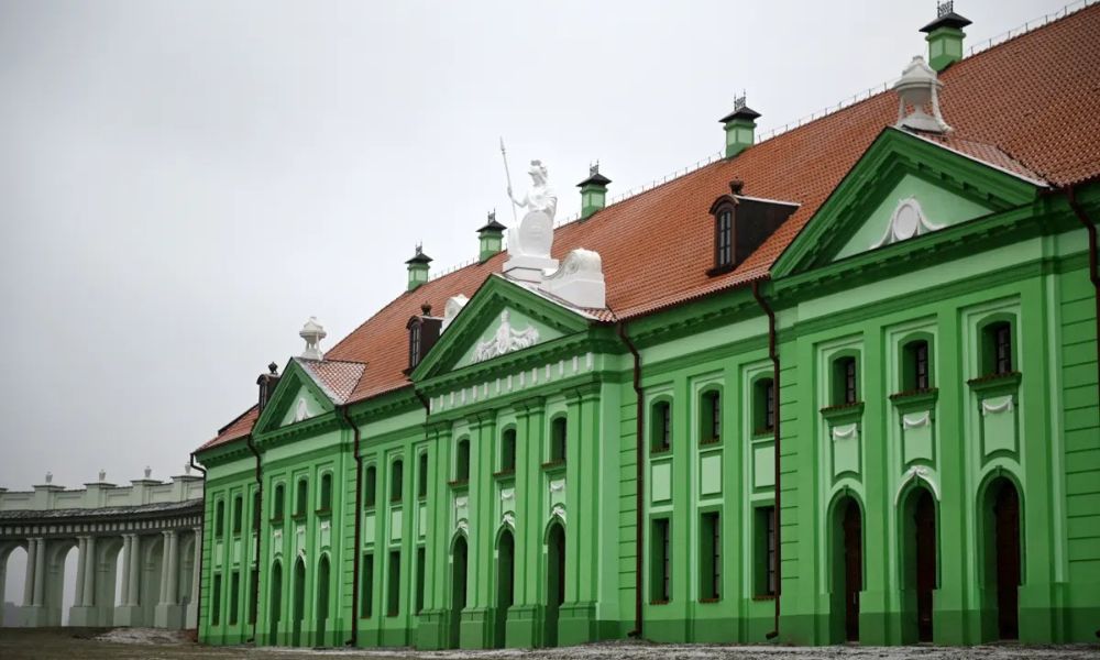 Цвет Восточного корпуса Ружанского дворца.