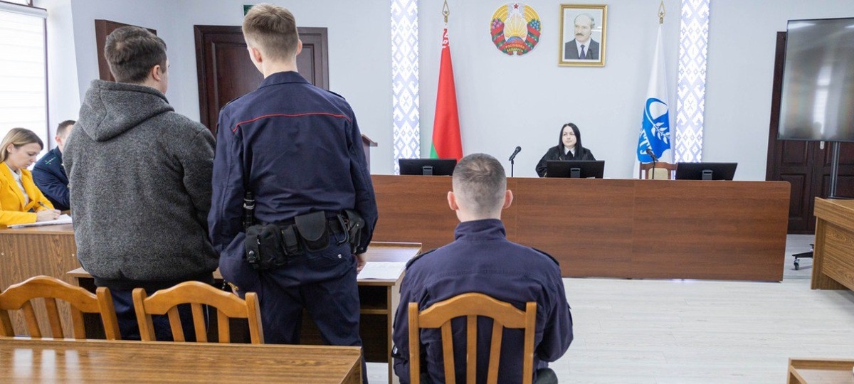 Суд над мужчиной в БрГТУ. Фото: БрГТУ