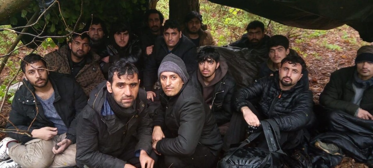 Афганцы, которые застряли на границе Беларуси с Польшей в мае 2025 года. Фото: Wesal TV