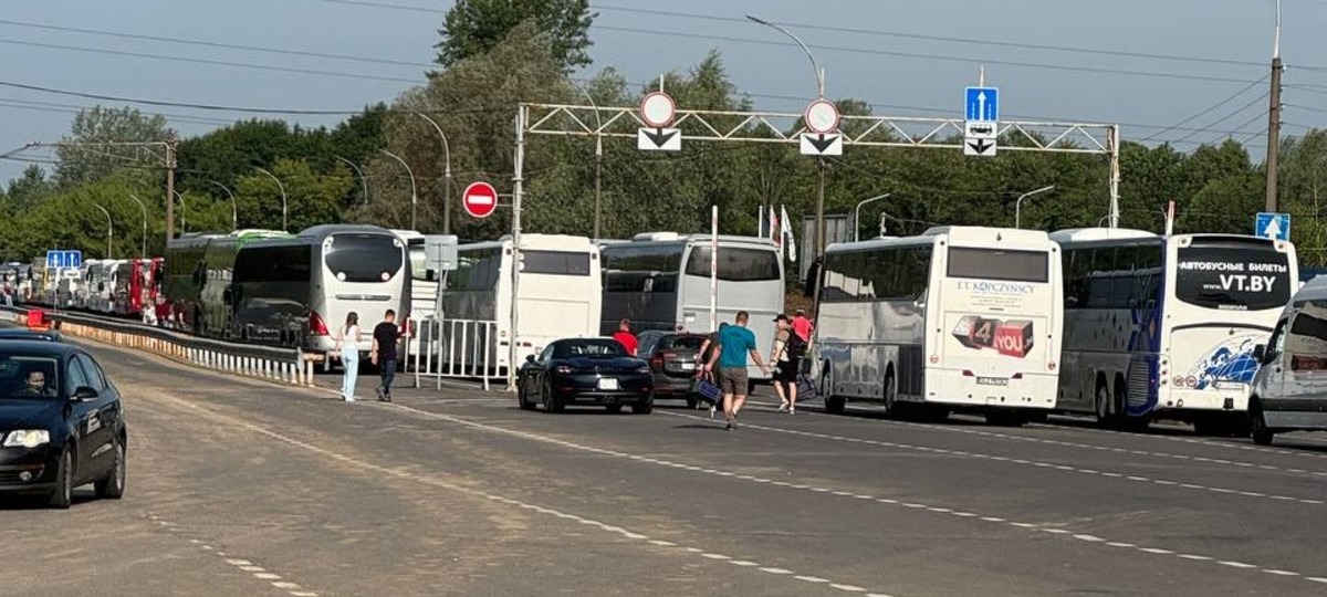 Очередь на границе Беларуси с Польшей 5 июня 2025 года. Фото из приграничного чата
