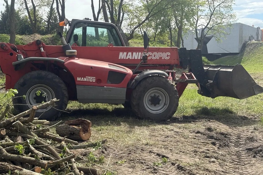 Благоустройство Брестской крепости в мае 2025 года. Фото: Брестский горисполком