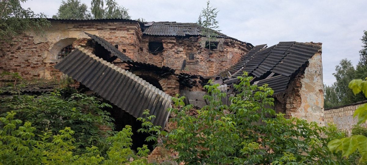 руины костела